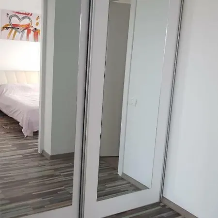 아파트 Apartament Ewe Năvodari
